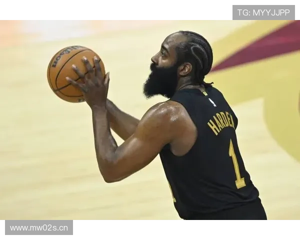 哈登18+6+7泰森22分助骑士终结活塞三连胜