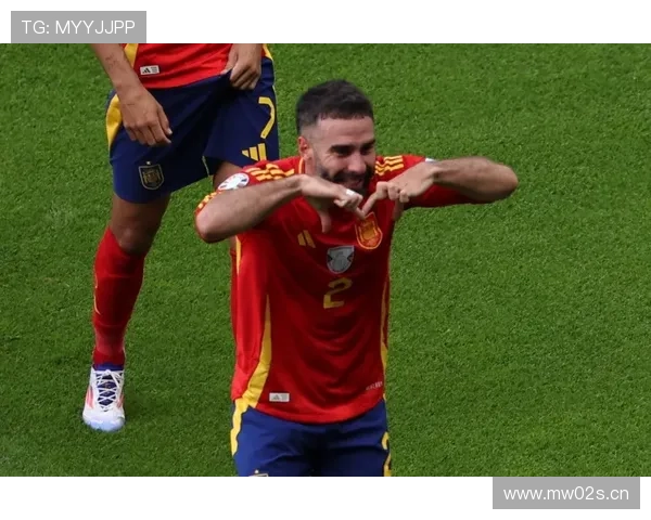 卡瓦哈尔：人被刺伤就会流血，维尼修斯用手势回应很正常